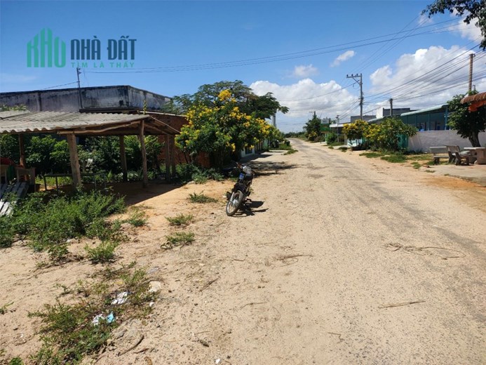 CHÍNH CHỦ CẦN BÁN NHANH LÔ ĐẤT Vị Trí Đẹp Tại Bắc Bình, Bình Thuận