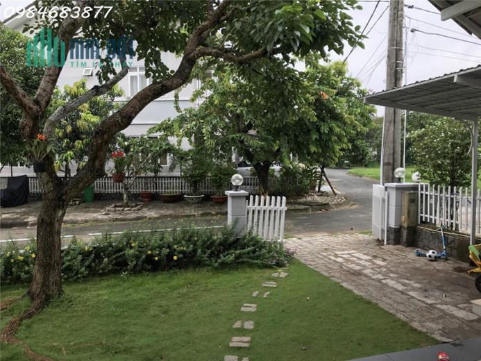 Biệt thự Củ Chi, ngay Cầu Phú Cường, kề khu công nghiệp Đông Nam