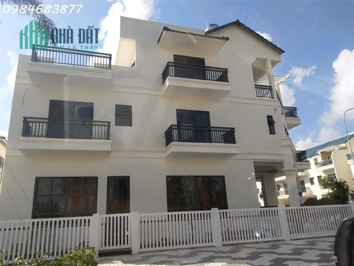Biệt thự q12 ngay cầu sắt, kề Nguyễn Thái Sơn, Gò Vấp, 7x25m full thổ