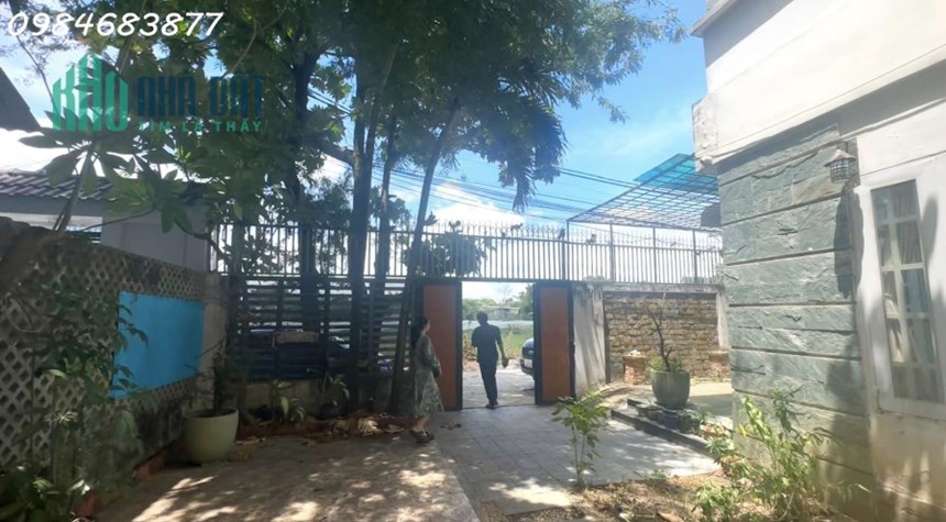 Nhà 550m mặt tiền Nguyễn Văn Bứa, Vành Đai 3, Hocmon, nhỉnh 10 tỷ