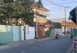 Bán nhà mt nhựa 9x40 mt nhựa Ngã tư Hocmon, song hành QL22, HM