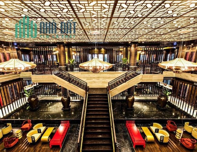 Bán toà nhà 9 tầng thang máy phố Nguyễn Thị Định, Cầu Giấy, có hầm, 530m, MT 17m, 240 tỷ.