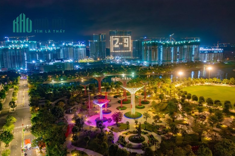 💥👉👉 Cơ hội độc đáo có 1-0-2: Tặng ngay 1 gói “Sử dụng xe VinFast VF 8 Eco miễn phí” trong 12