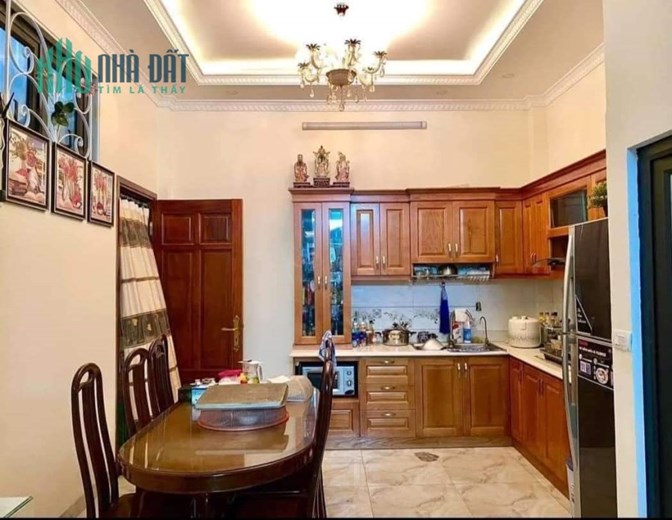 Bán nhà chia lô 34 Láng hạ, 68m2 x 5 tầng MT 7m Tiện ở và VP 13,2 tỷ