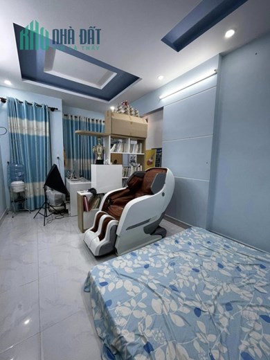 QUẬN 10, NGAY BIG C TÔ HIẾN THÀNH- ÔTÔ ĐẬU CỬA- NHÀ 57M2 - 4 TẦNG 4PN -NỞ HẬU TÀI LỘC.