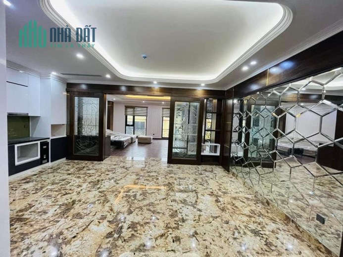 Bán căn nhà mới 7 tầng đẹp,hiếm chùa bộc,tôn thất tùng,Gara 14.8 tỷ