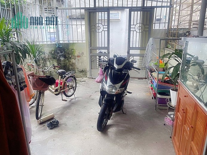 Bán đất tặng nhà ngõ 225 Ngô Gia Tự, diện tích 74m GIÁ chỉ 1.79 tỉ