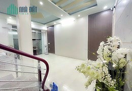 Bán nhà phố Trung Lực ngõ cực nông, diện tích 47m 3 tầng GIÁ 2.29 tỉ