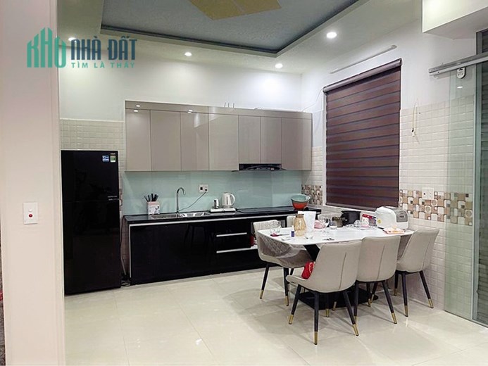 Bán nhà phố Trung Lực ngõ cực nông, diện tích 47m 3 tầng GIÁ 2.29 tỉ