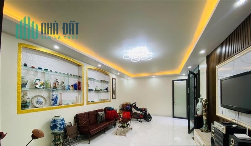 Bán nhà đường Miếu Hai Xã, diện tích 60m 2 tầng GIÁ 2.3 tỉ ngõ nông