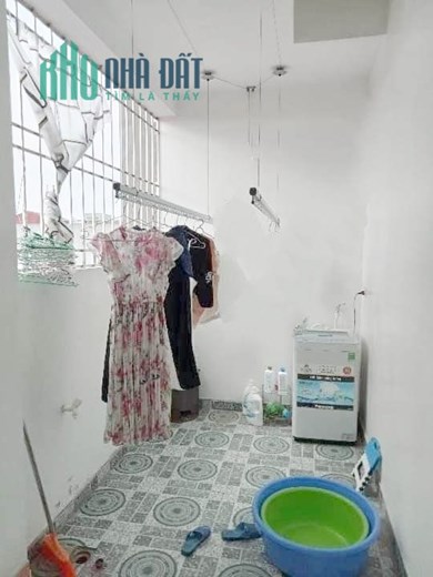 Bán nhà ngay gần mặt đường Thiên Lôi, 45m 4 tầng GIÁ 3.1 tỉ phía Chợ Đôn