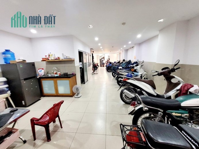 Nhà cạnh mặt tiền Hoàng Văn Thụ, 6 tầng, thang máy, kinh doanh CHDV, 0909469065
