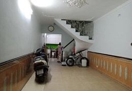 Bán Nhà Quận 11, HẺM XE HƠI SÁT MẶT TIỀN, 90m2, 4 Phòng,  12 TỶ CÒN 8.5 TỶ, NGỘP