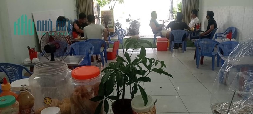 Cần sang quán nhậu mặt tiền đường dt 605 gần bê thui hoàng yến do công việc nên sang lại