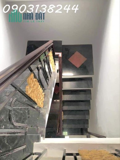 Nhà bán Q10, hẻm 3m thông Nguyễn Tri Phương, 4 tầng nở hậu chỉ 5 tỷ