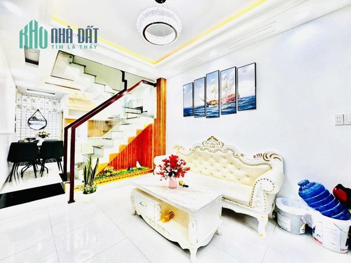 XE HƠI TỚI NHÀ - 3 LẦU - 4PN - GẦN LÀNG HOA - CHỈ 4.18 TỶ - KHU DÂN TRÍ CAO TẦNG - FULL NỘI THẤT