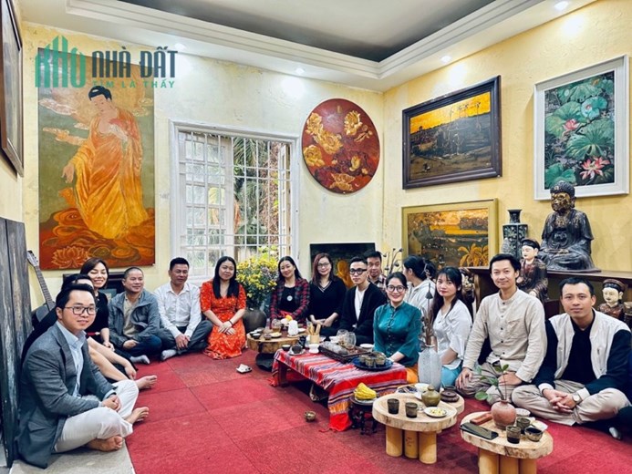Chính chủ cần cho thuê cửa hàng và văn phòng địa chỉ: Đường Tô Ngọc Vân, Phường Quảng An, Quận Tây