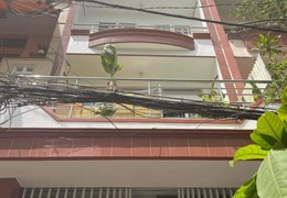 HẺM XE HƠI 1 TRỤC PHAN CHU TRINH - 3.9M x 11.8M - 3 TẦNG - 7.9 TỶ TL