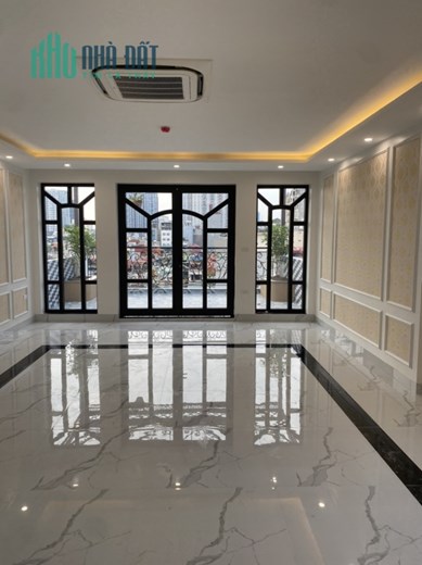 Bán toà nhà mặt phố Nguyễn Hoàng gần bến xe Mỹ Đình 85m x 8 t giá 45 tỷ