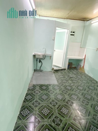 Nhà hẻm thông 4m gần MT Đặng Chất P2Q8 - Giá : 8 Triệu