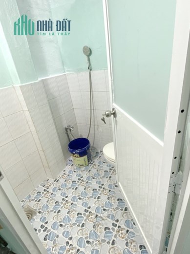 Nhà hẻm thông 4m gần MT Đặng Chất P2Q8 - Giá : 8 Triệu