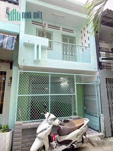 Nhà hẻm thông 4m gần MT Đặng Chất P2Q8 - Giá : 8 Triệu