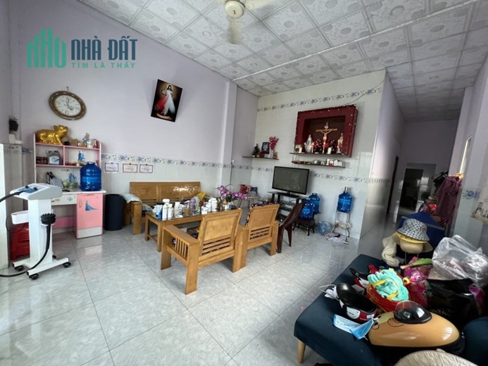 NHÀ ĐẸP - GIÁ TỐT - Chính Chủ Bán Gấp Tại Xã Phú Vinh, Định Quán - Đồng Nai