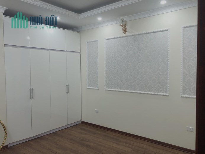 Bán Nhà Mỹ Đình, Ô Tô Đỗ Cửa, Ngõ Thông, Mới Xây, Tặng Nội Thất Xịn. Dt 40mx5t. Giá 4.95 Tỷ.