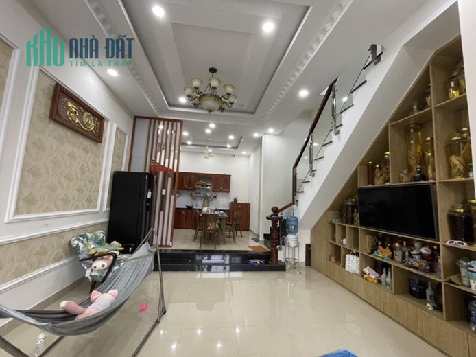 Bán nhà  mới ở ngay 4 tầng hẻm 5m - Hiệp Bình Chánh ngang hiếm 5.2m x 11m
