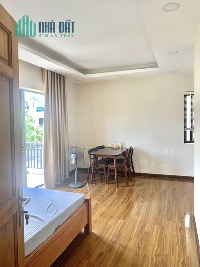 Bán nhà 150m2 Biệt thự 3 tầng góc 2MT ven sông Vườn Lài An Phú Đông Quận 12