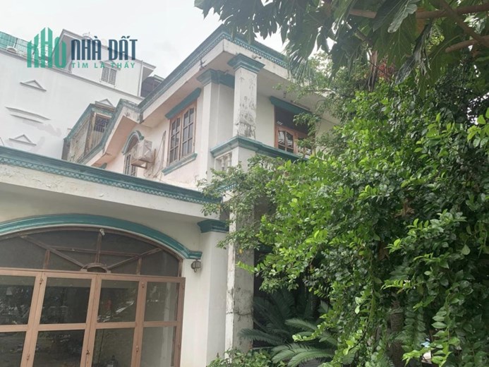 Bán B.Thự Đông Hưng Thuận 2 PHƯỜNG Đông Hưng Thuận Quận 12, 1038m2, Đ. 8m, giá chỉ 85 tỷ