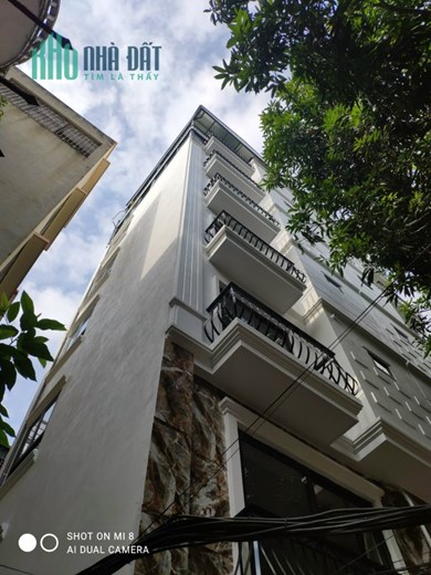 Cần bán nhà phân lô Láng Hạ Đống Đa dt 50m2x7 t ,mặt tiền 4 m ngõ 5 m ô tô vào nhà.