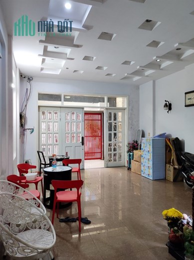 Đã mua biệt thự, bán nhà HXH Cách Mạng Tháng 8, 68m2, 3 tầng, chỉ 8 tỷ 500