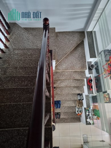 Bán gấp trong 10 ngày, nhà HXH Bắc Hải, 82m2, 3 tầng, chỉ 9 tỷ 800