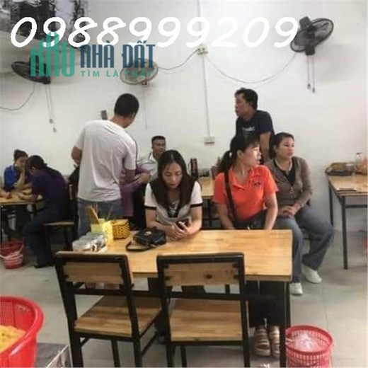 Do công việc nhiều quá ko có thời gian để bán phở em cần chuyển nhượng quán phở mặt đường Minh Khai