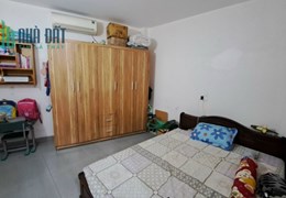 Bán nhà Phố Gia Quất, Dtsd 48m, nhà 2 tầng, giá hơn 4 tỷ.