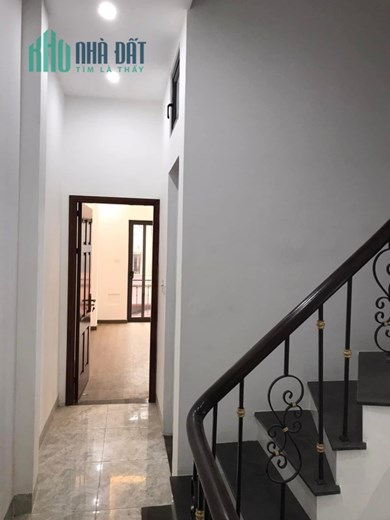 Bán Nhà Ngõ 193 Bồ Đề - Long Biên 50m2 x 5 tầng, 6 phòng ngủ đầy đủ công năng, ngõ thông rộng, kinh