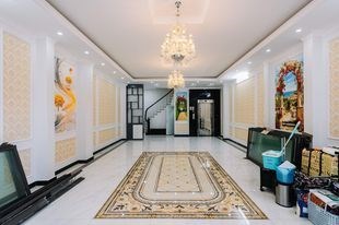 BÁN NHÀ QUẬN ĐỐNG ĐA, PHÂN LÔ, SÁT PHỐ, THANG MÁY, GARA Ô TÔ, VỈA HÈ, KINH DOANH ĐỈNH.