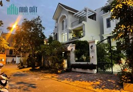 BIỆT THỰ PHÁP, KHU VIP NAM LONG, CẠNH TRƯỜNG QUỐC TẾ NAM LONG, PHƯỜNG TÂN THUẬN ĐÔNG, QUẬN 7.