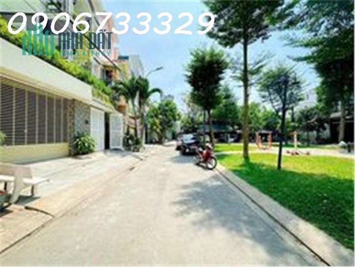 Bán nhà 2 tầng ngang 9.2m giữa lòng phú Mỹ Hưng Q7 chỉ 9.9 tỷ