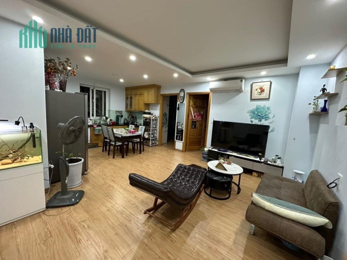 💥Chung cư 335 Cầu Giấy 90m2, 3PN, trung tâm sầm uất, tiện ích VIP, chỉ 3.85 tỷ💥