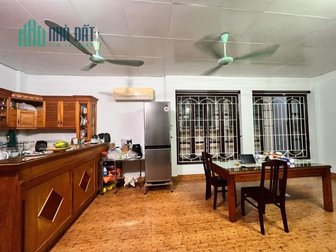 Cần Bán nhà phố Vương Thừa Vũ ô tô đỗ cửa 51m 4Tg MT 8,6m, Chỉ 8,3 tỷ LHCC.