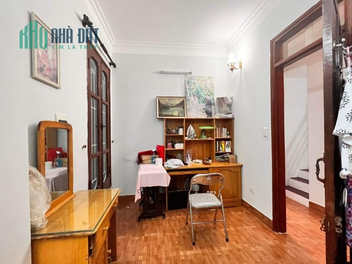 Cần Bán nhà phố Vương Thừa Vũ ô tô đỗ cửa 51m 4Tg MT 8,6m, Chỉ 8,3 tỷ LHCC.