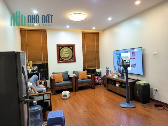 NHÀ ĐẸP NGUYỄN VĂN CỪ - FULL NỘI THẤT - PHÂN LÔ - Ô TÔ TRÁNH - GARA 7 CHỖ - TRUNG TÂM GIA THỤY