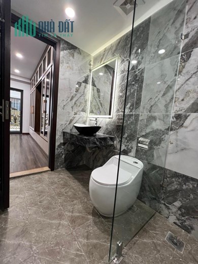 Nhà đẹp Ngọc Lâm 65m x 6 tầng, gara ôtô, full nội thất