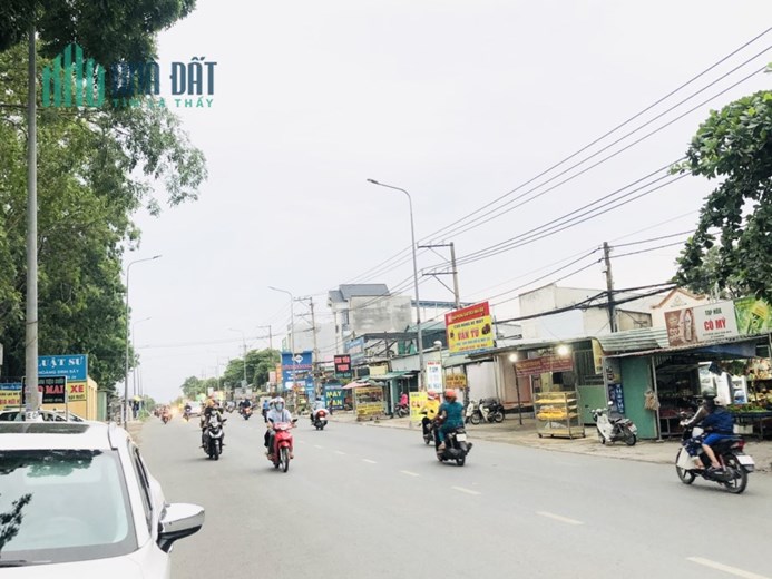 Bán nhà mặt tiền Đồng Khởi 400m2, đang cho thuê 20tr/tháng giá chỉ 15 tỷ