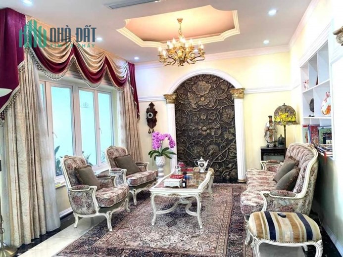 BIỆT THỰ SÂN VƯỜN NGUYỄN HUY TƯỞNG - VỈA HÈ - GARA - KINH DOANH