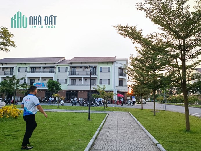 Mở bán shophouse ven sông sen tự nhiên trong kđt Centa Vsip