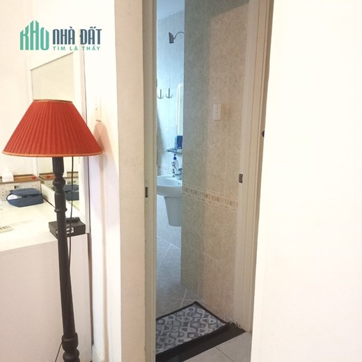 Cho thuê CHCC Hùng Vương Plaza,  Quận 5: 120m2 , 3 phòng ngủ , 3wc ,nhà nội thất đầy đủ