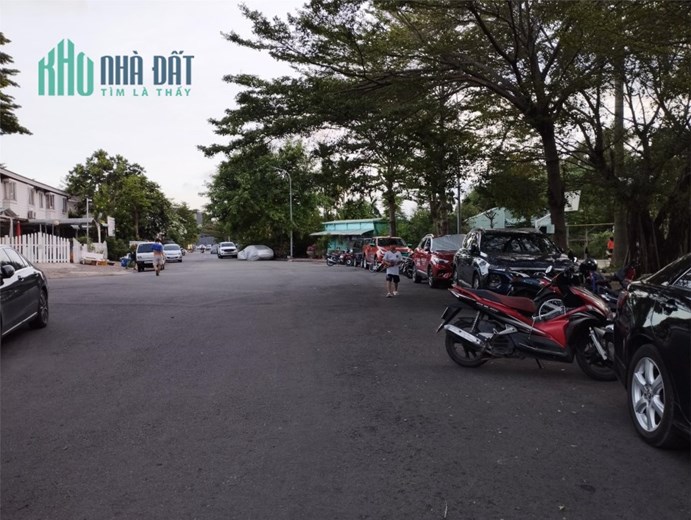 Biệt thự vườn Ehome 4 Vĩnh Phú Thuận An Bình Dương 82.5m + 250m vườn